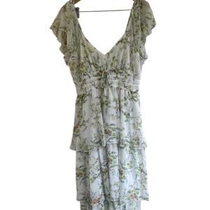 Chelsea28 Tiered maxi dress in ivory green Victoria floral size L
